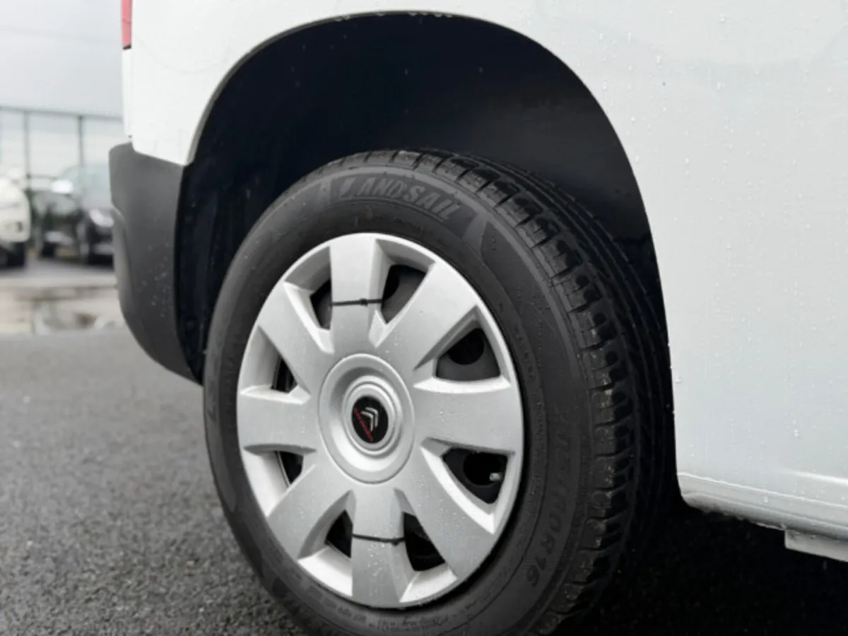 Citroen Berlingo 1000 ENTERPRISE PRO M BLUEHDI - Image 4