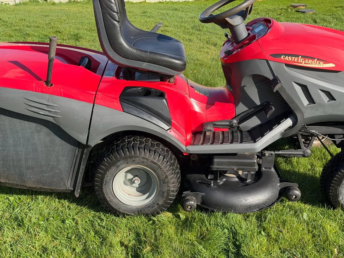 Castlegarden mower 18.5 HP - Image 2