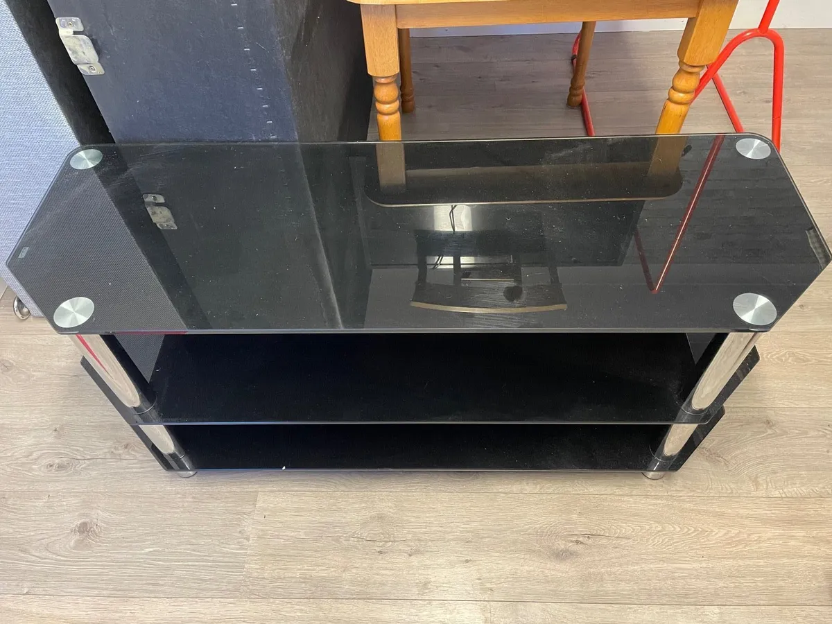 Tv stand - Image 1