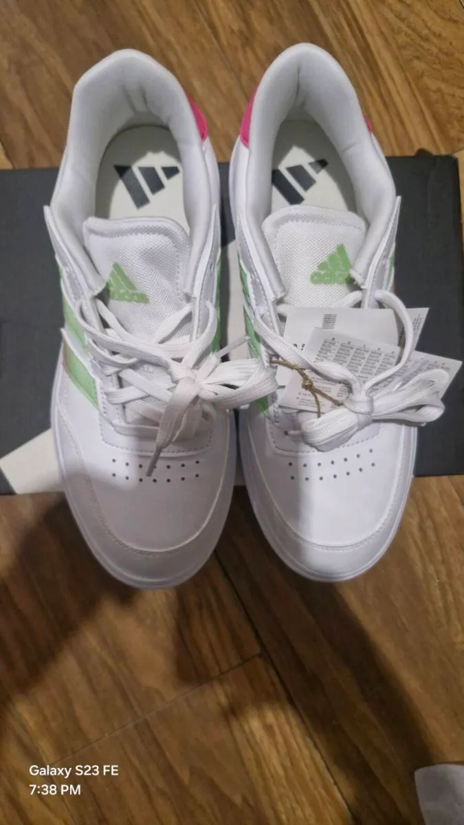 Genuine adidas Womens Courtblock runners size 6 ne - Image 2