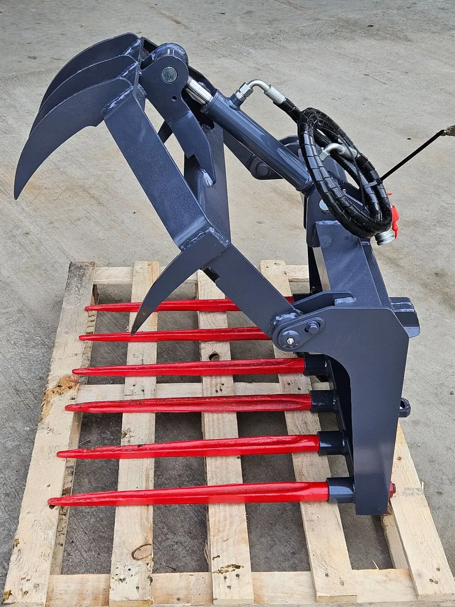 Silage Grab for Compact Loader - Image 1