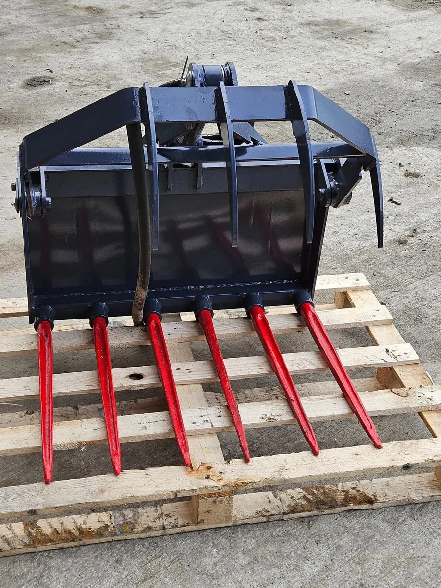 Silage Grab for Compact Loader - Image 2