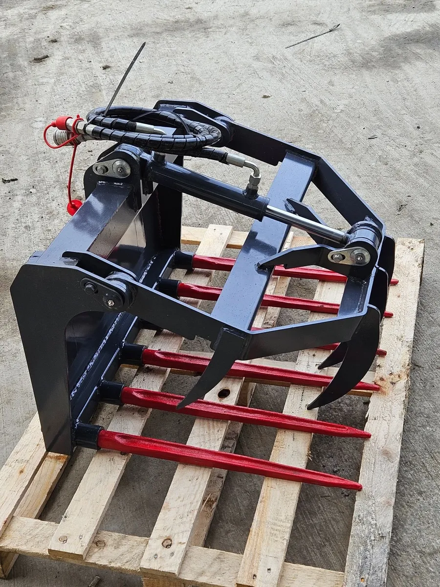 Silage Grab for Compact Loader - Image 3