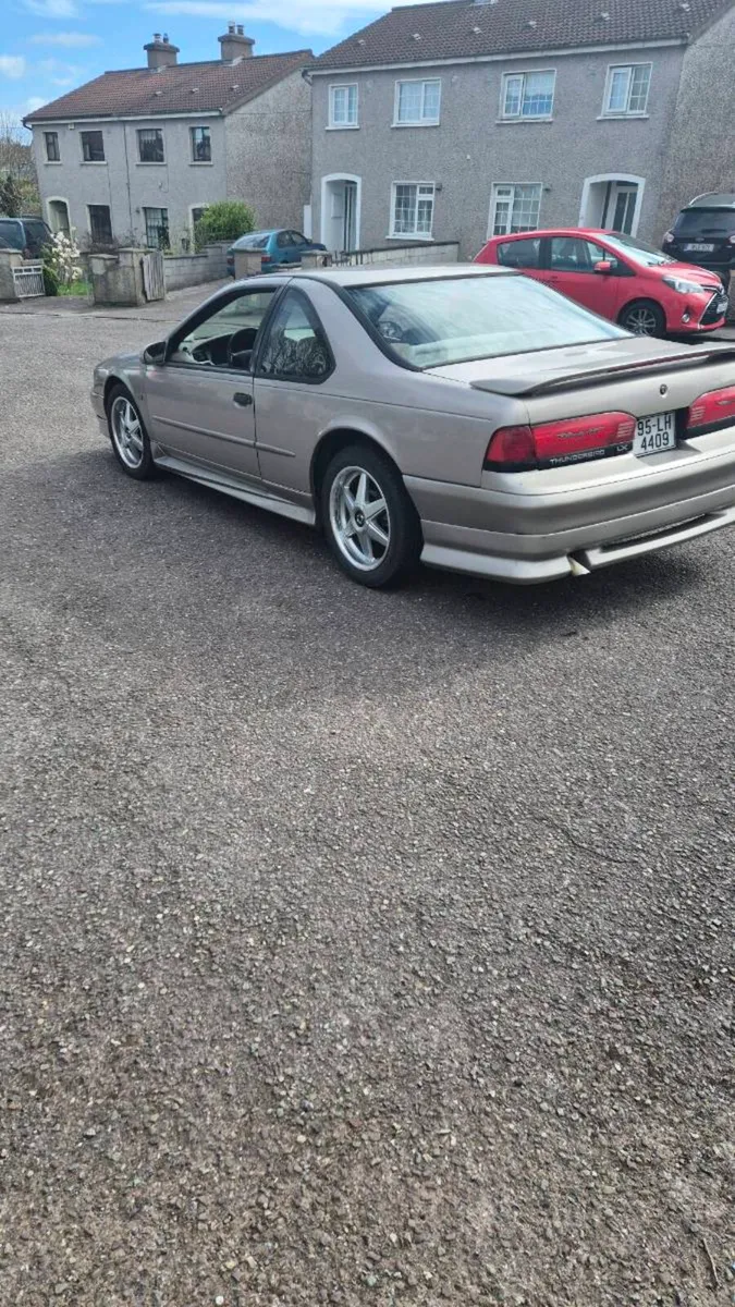 Ford thunderbird v8 - Image 3