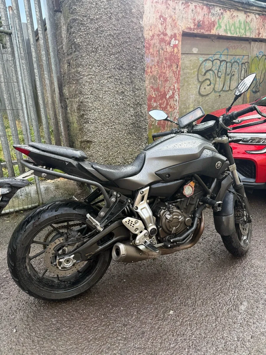 Yamaha MT07 - Image 2