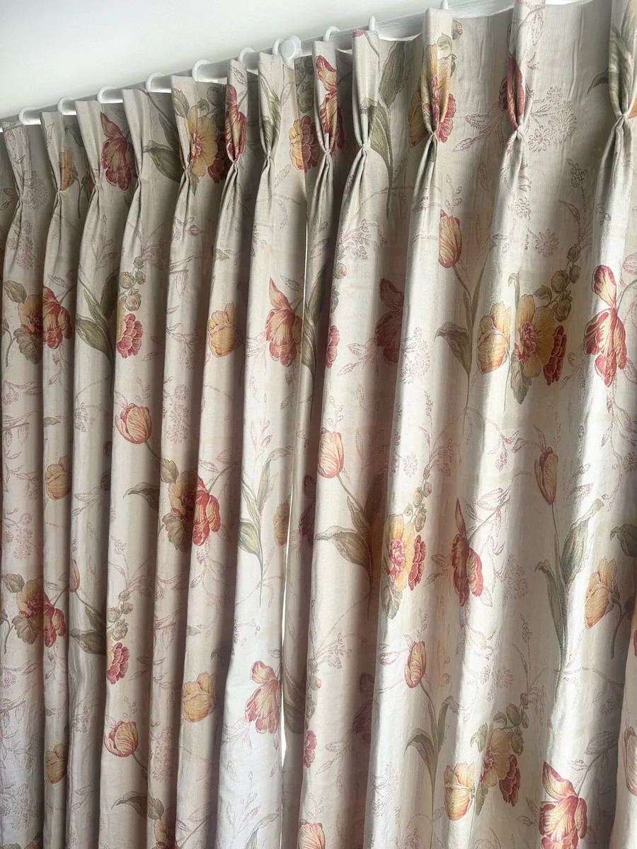 Bespoke triple pencil pleat floor length curtains - Image 1