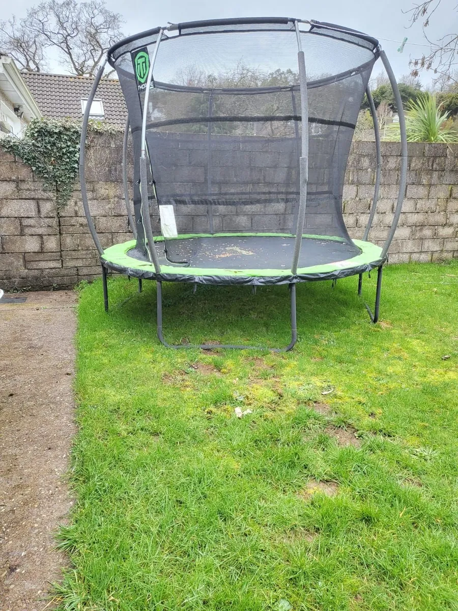 Trampoline