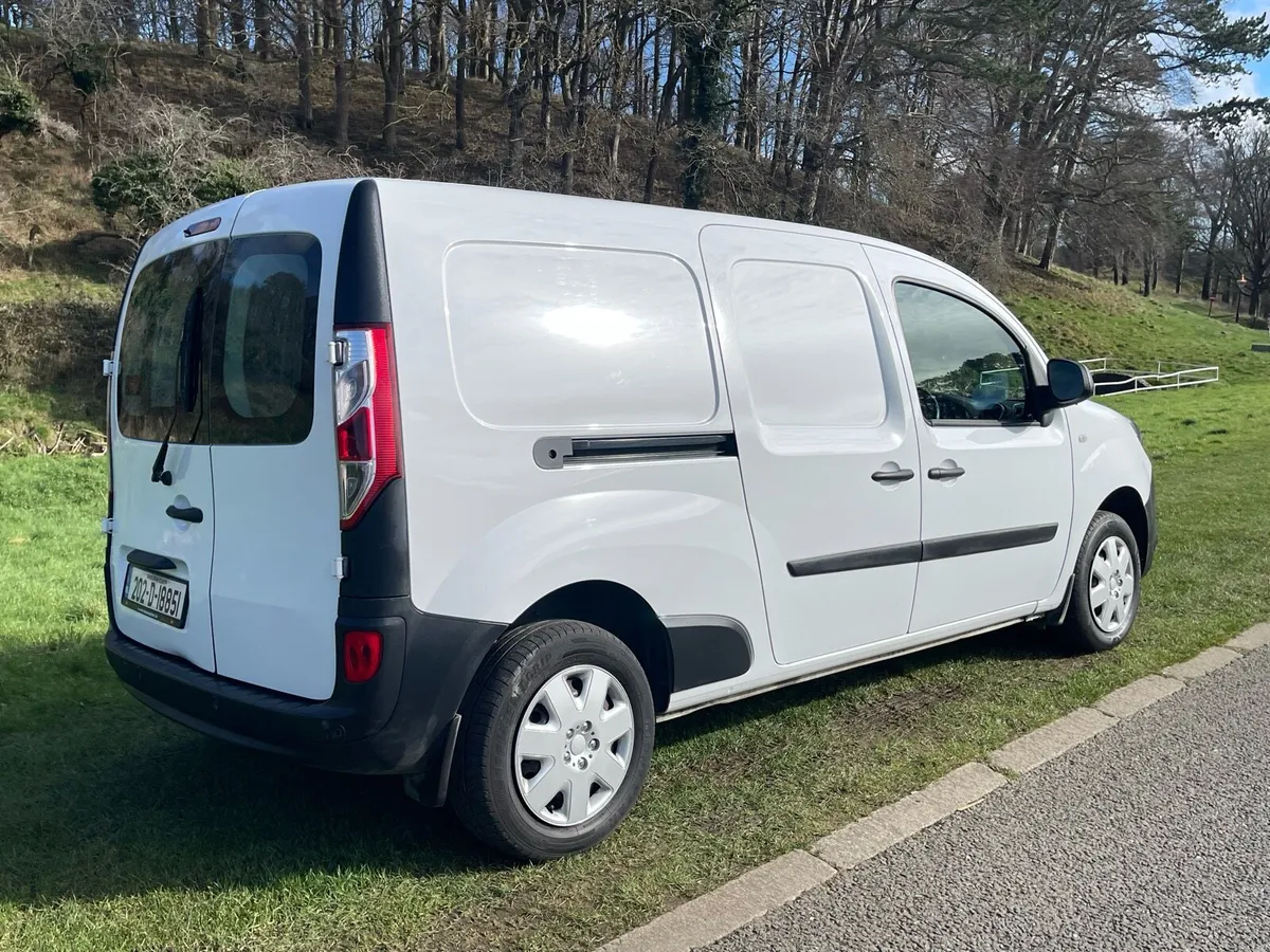Renault Kangoo Z.E. 33 - Image 3