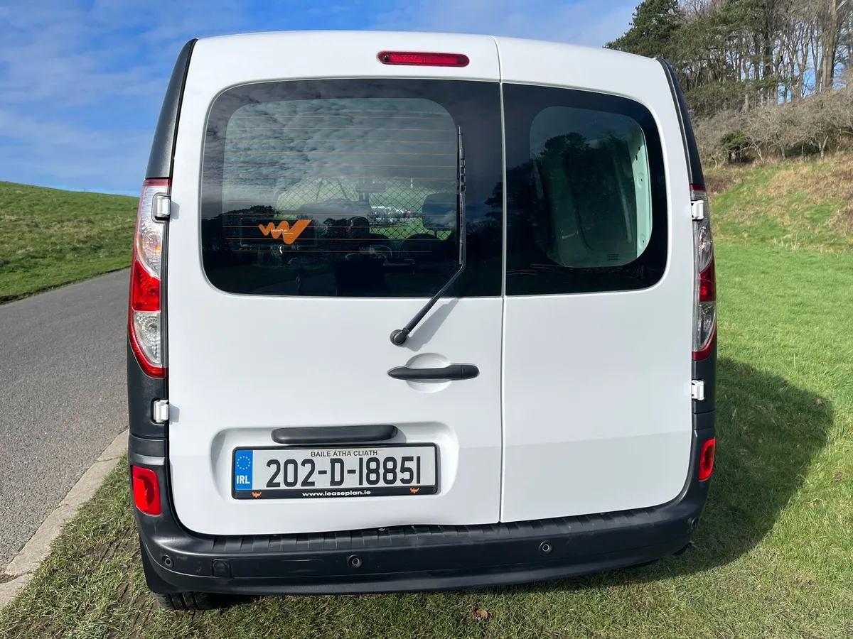 Renault Kangoo Z.E. 33 - Image 4