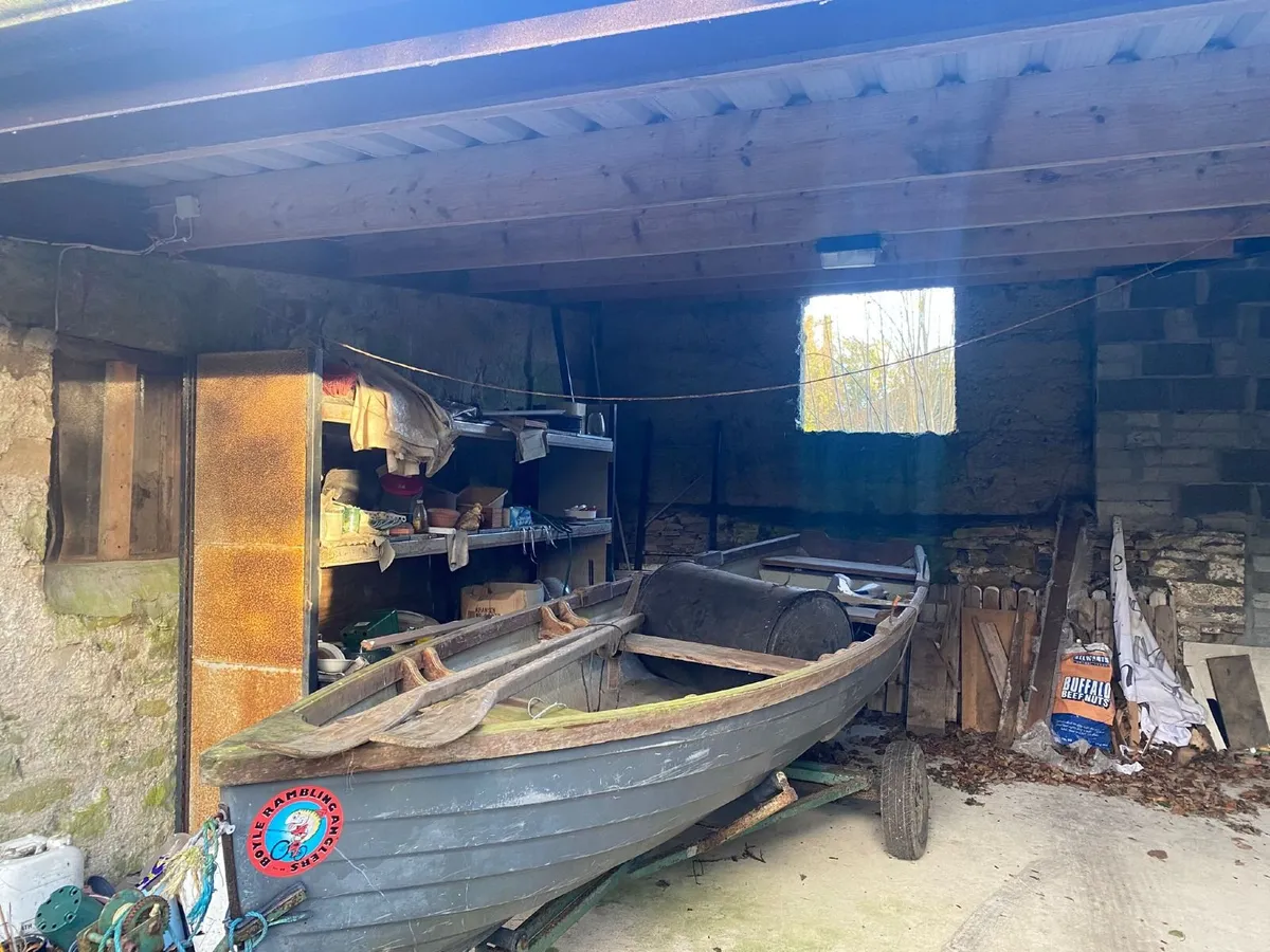 Angling Boat and Trailer - Image 1