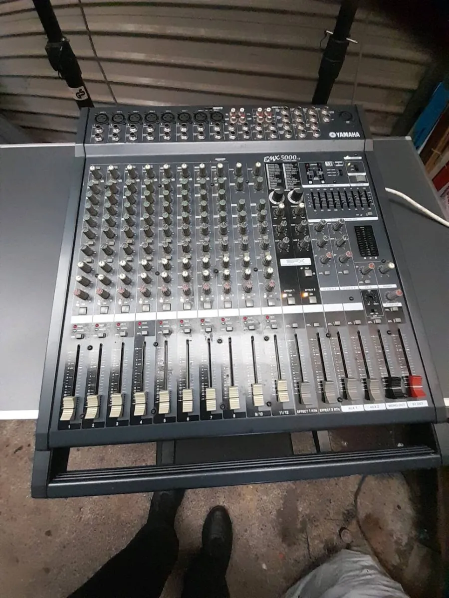 Yamaha mixing desk and speakers - Image 3