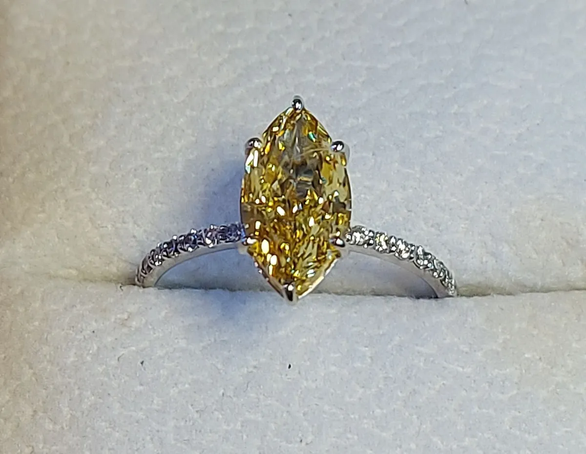 14k Gold ring with 2.29 ct Lab-Grown Diamond IGI - Image 1