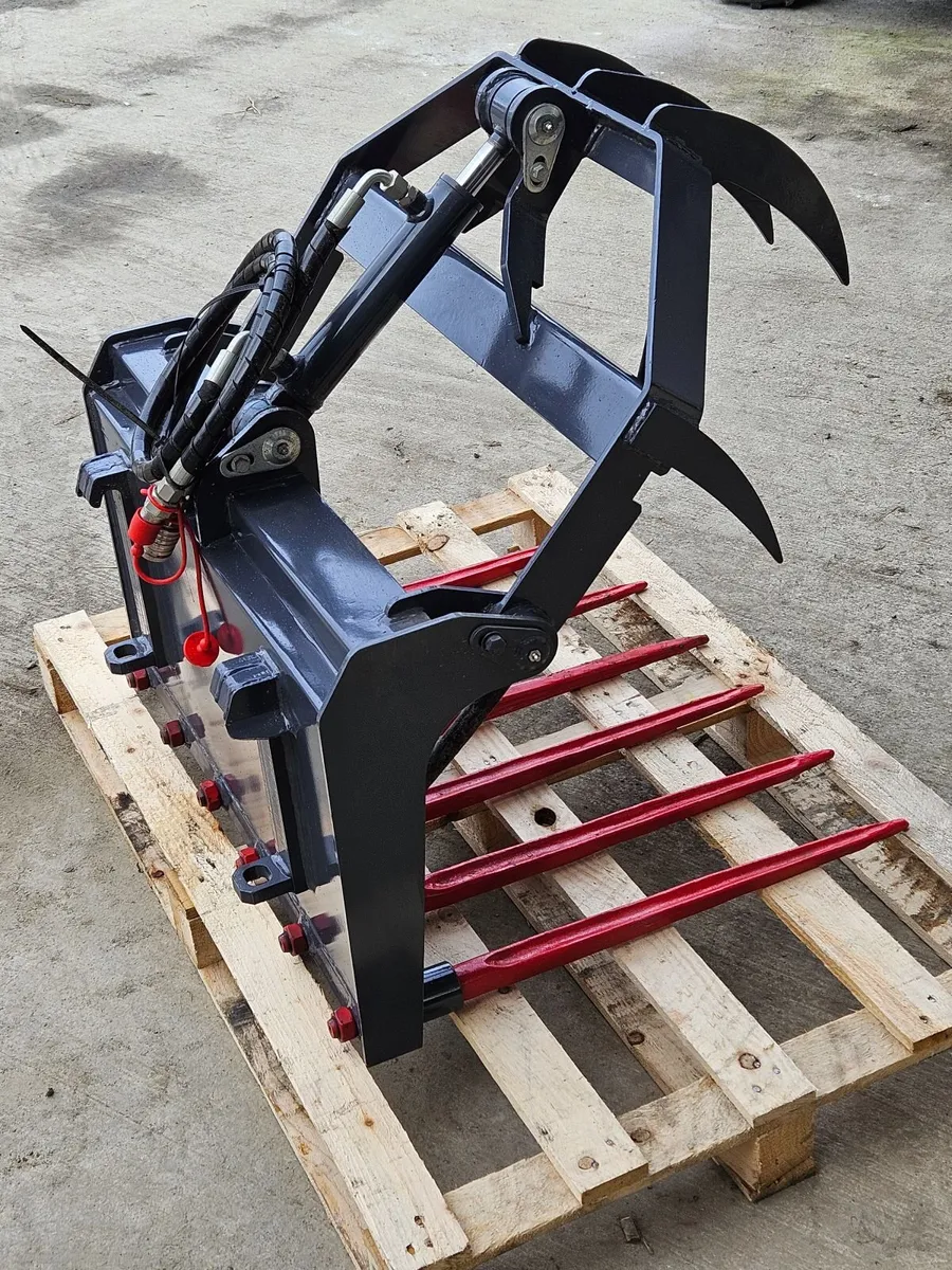 Silage Grab for Compact Loader - Image 4