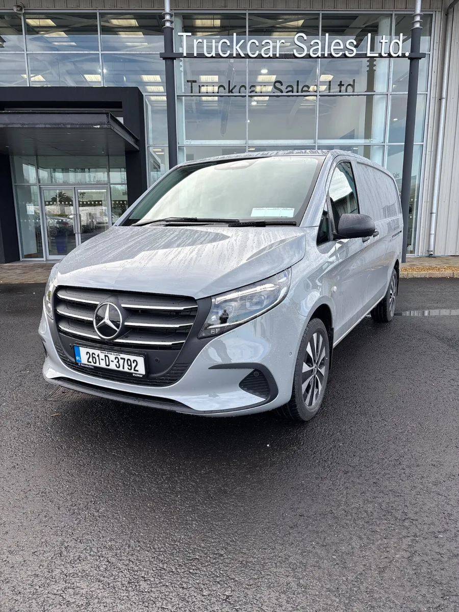 Mercedes-Benz Vito 2026 2.0d 116 Select Automatic - Image 3