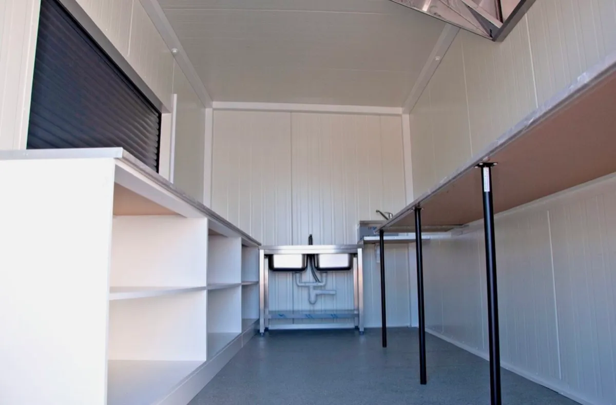 Coffee / food kiosk - Image 4