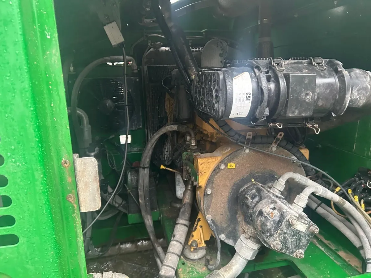 2016' McCloskey S130 2 Deck screener - Image 4