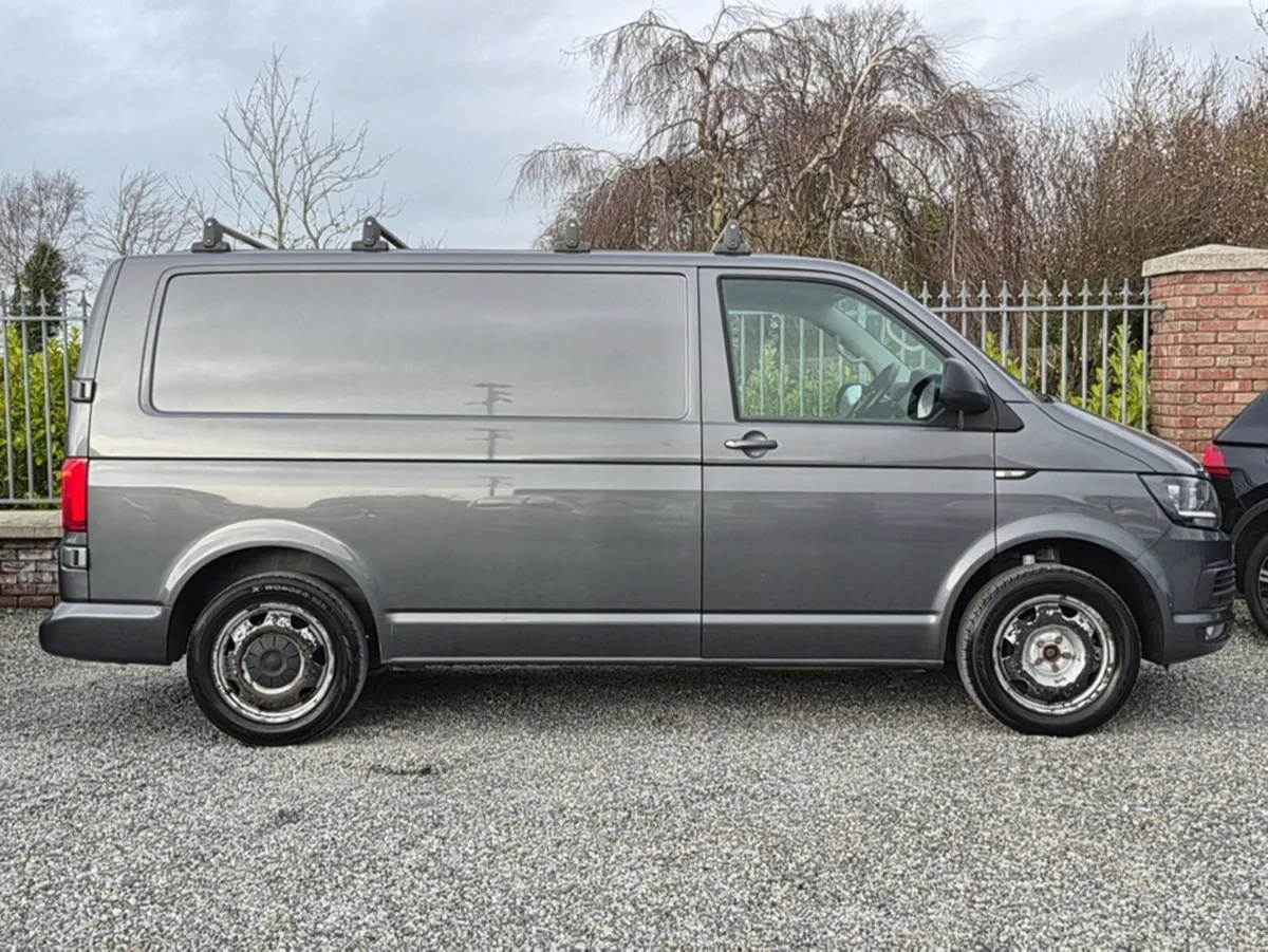 Volkswagen Transporter Small Wheel Base T6 Model P - Image 3