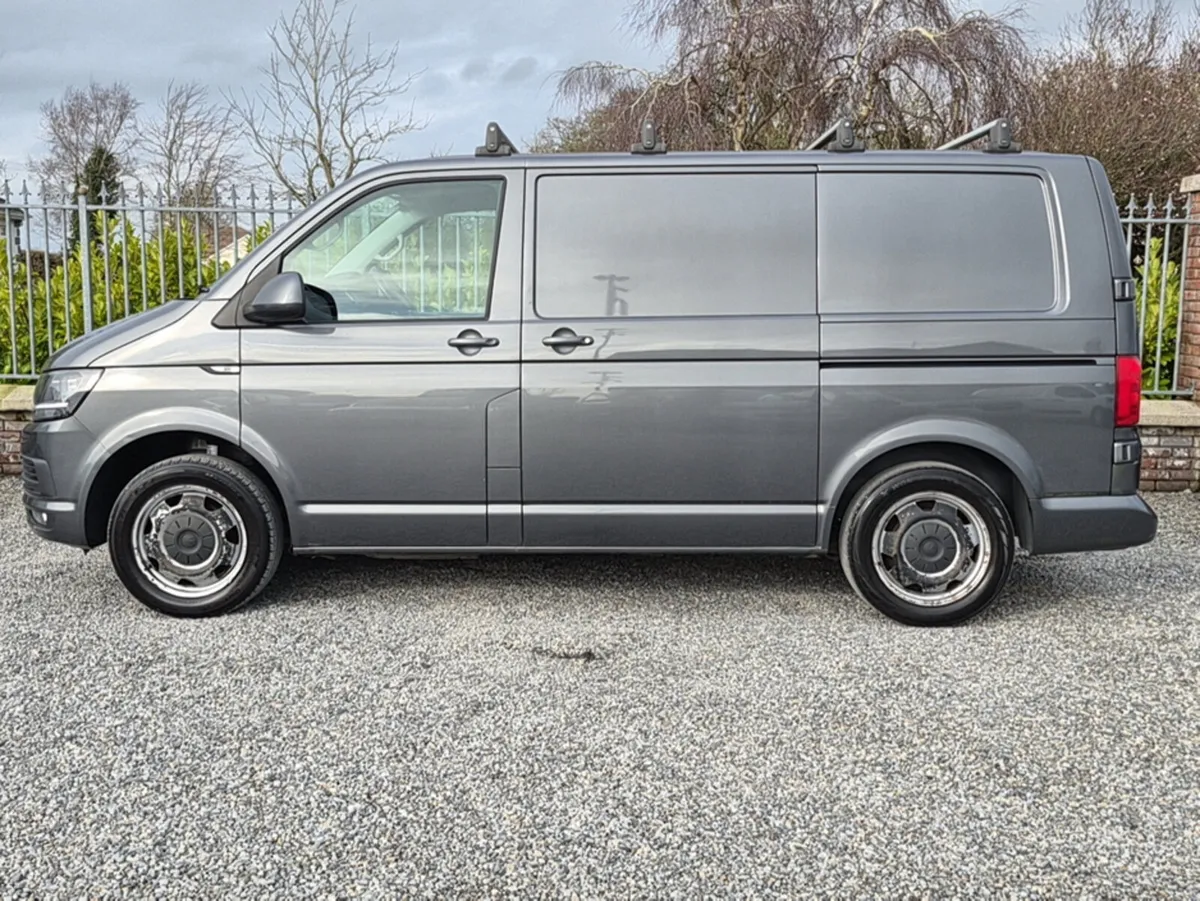 Volkswagen Transporter Small Wheel Base T6 Model P - Image 4