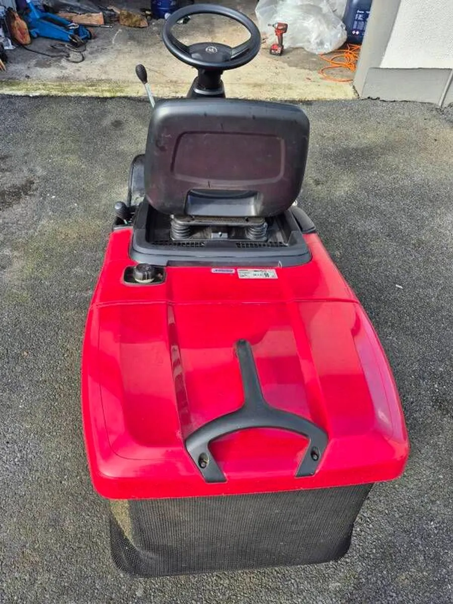 Mountfield 827h lawnmower - Image 4