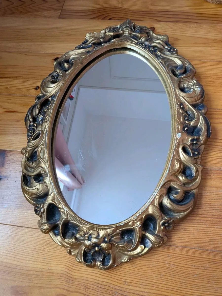 Vintage Ornate Gold Oval Wall Mirror – Baroque - Image 1