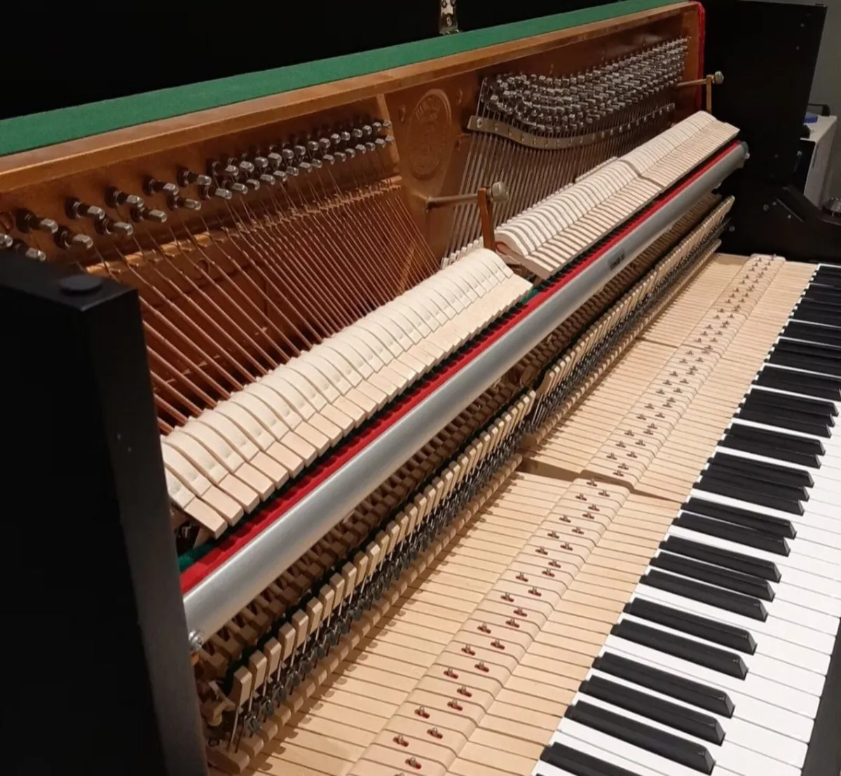 Bentley | Dary Grey | Restored to New - Image 4