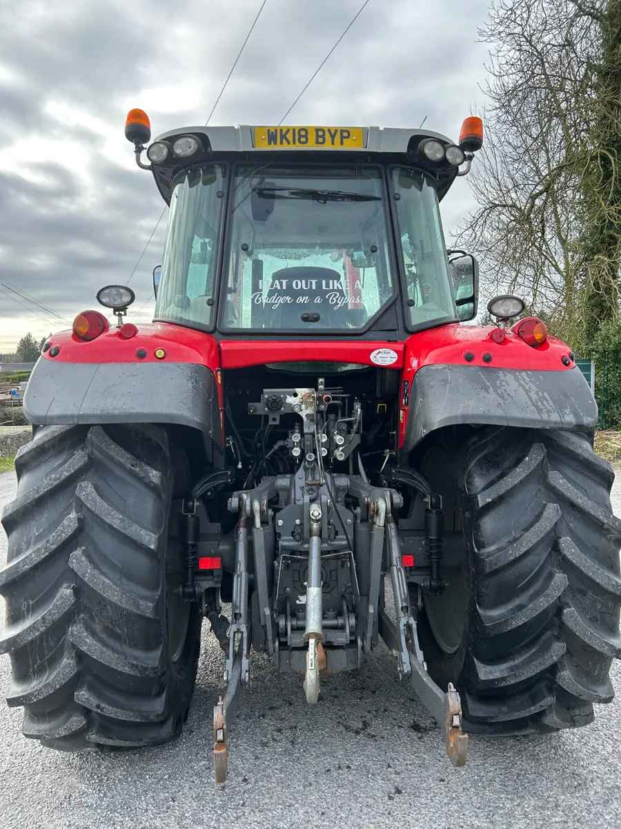 2018 Massey Ferguson 6712S with Loader - Image 4