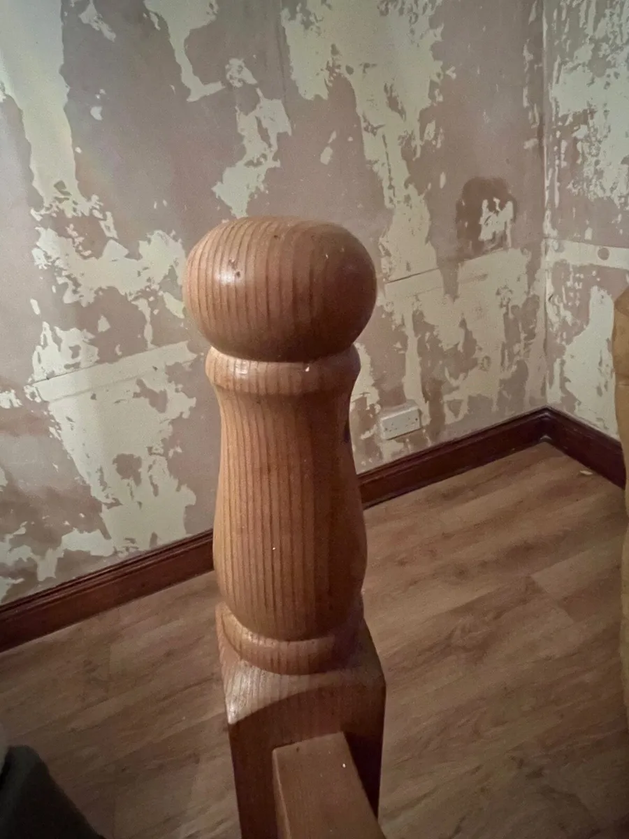 Solid Wood Sleigh-Style Bed Frame – 5ft King Size - Image 4