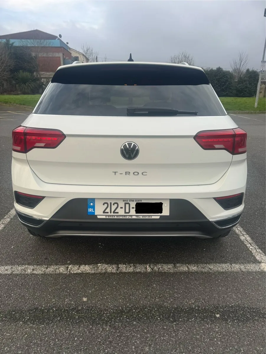 Volkswagen T-Roc 2.0L Diesel - Image 4