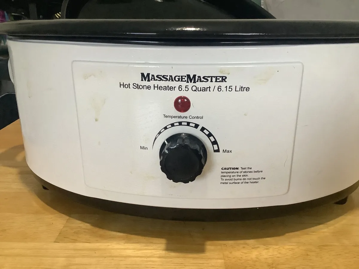 MassageMaster hot stone heater + stone set - Image 1