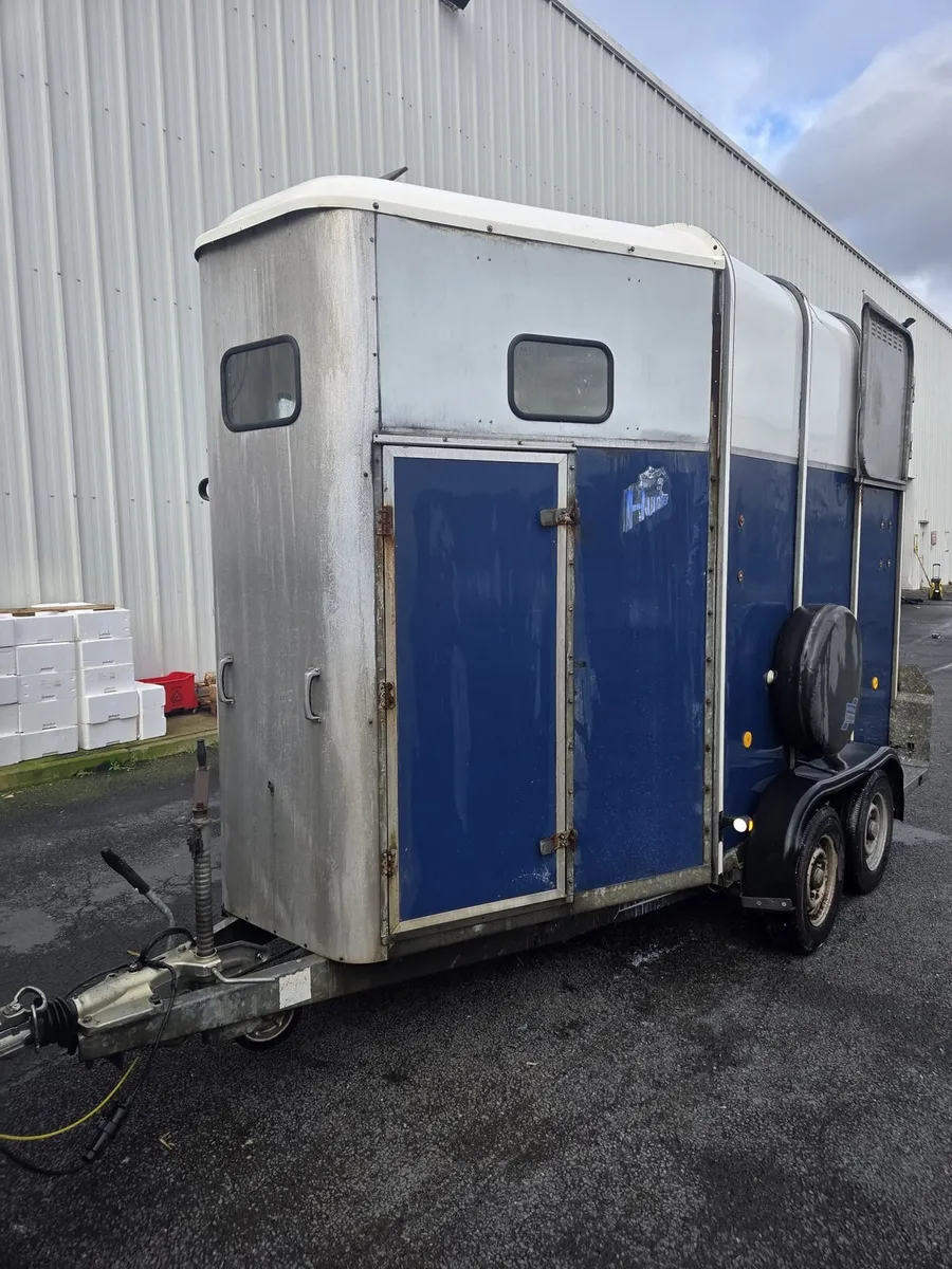 Horse box HB510 - Image 2