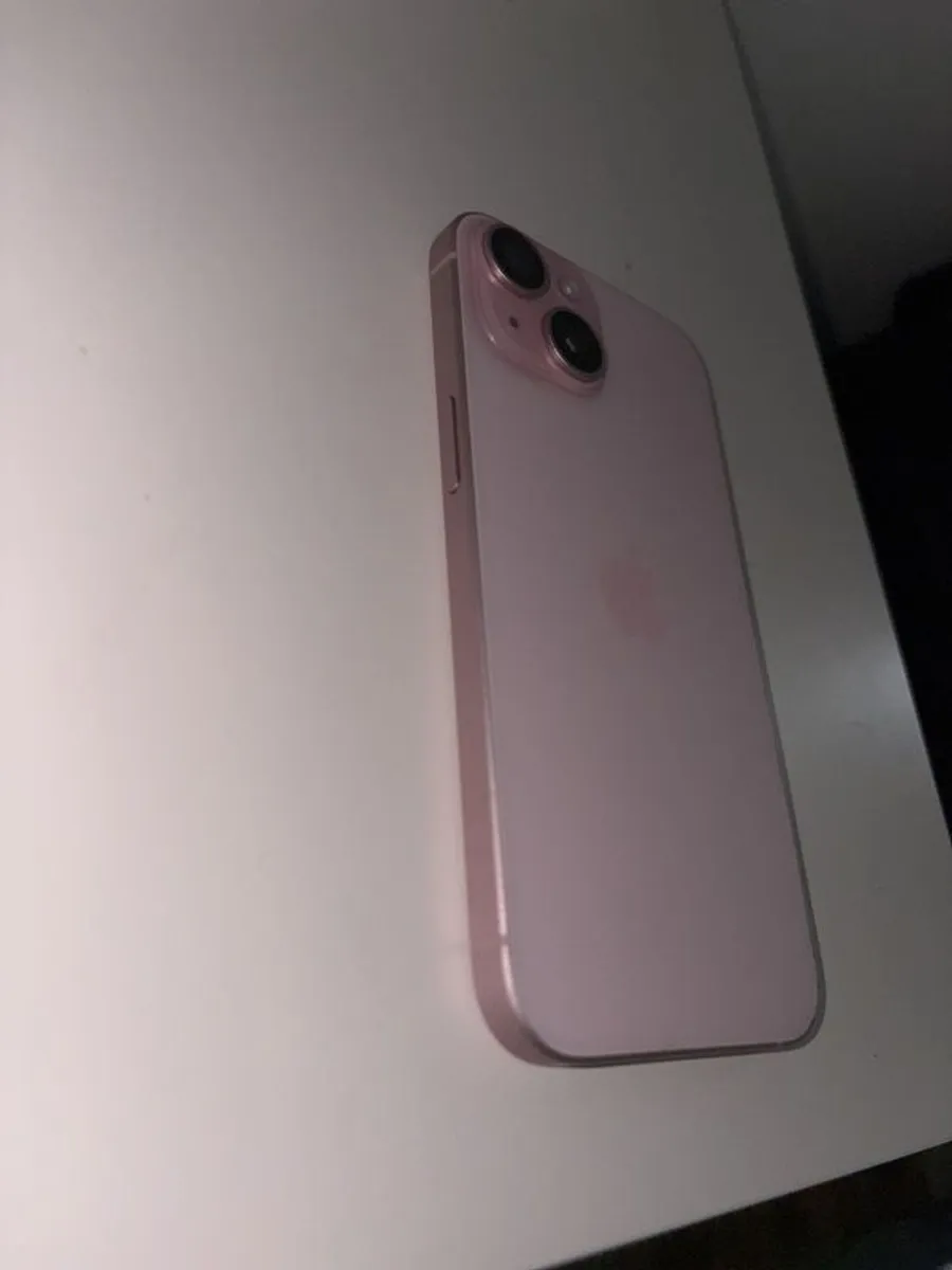 iPhone 15 pink 128g - Image 4