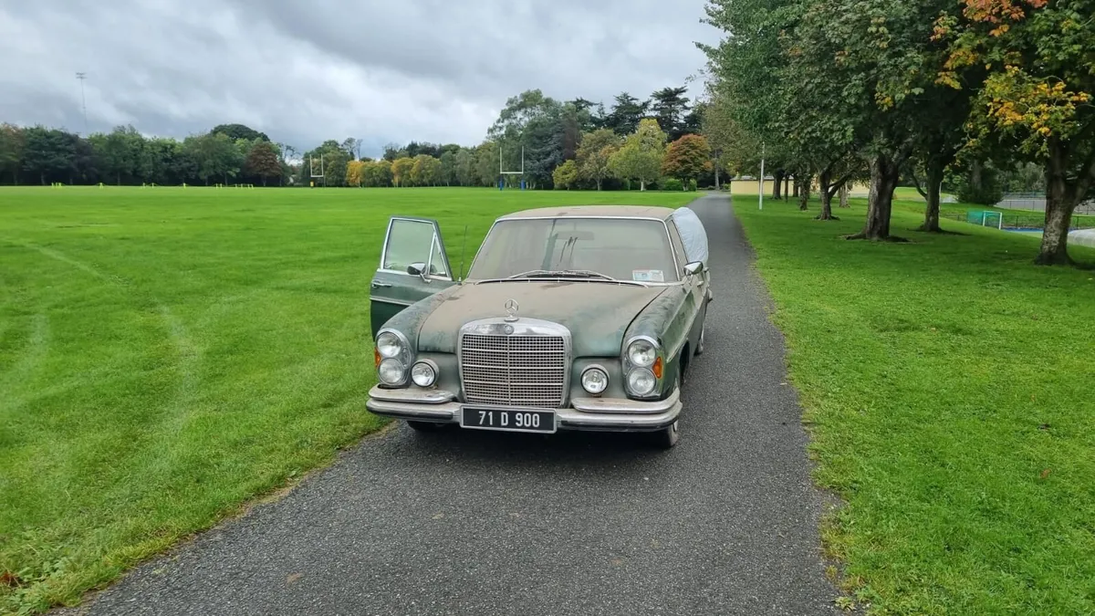 Mercedes se 3.5 - Image 1