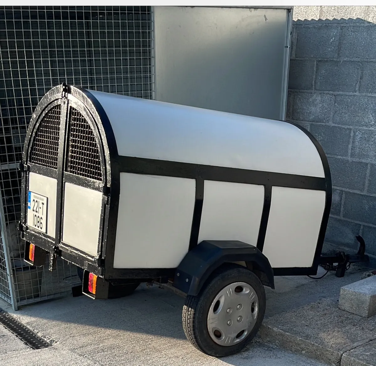 Dog Trailer Tipperary - Image 2