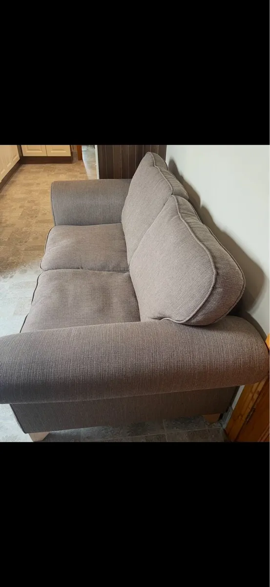 2 setter couch - Image 3