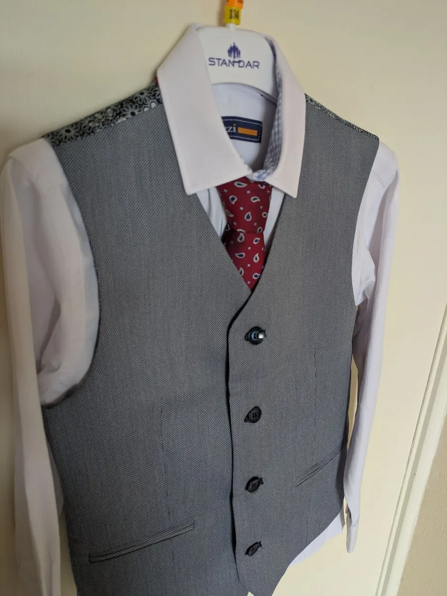 3 Piece Communion Suit with Shirt, Tie & Hanky set - Image 3