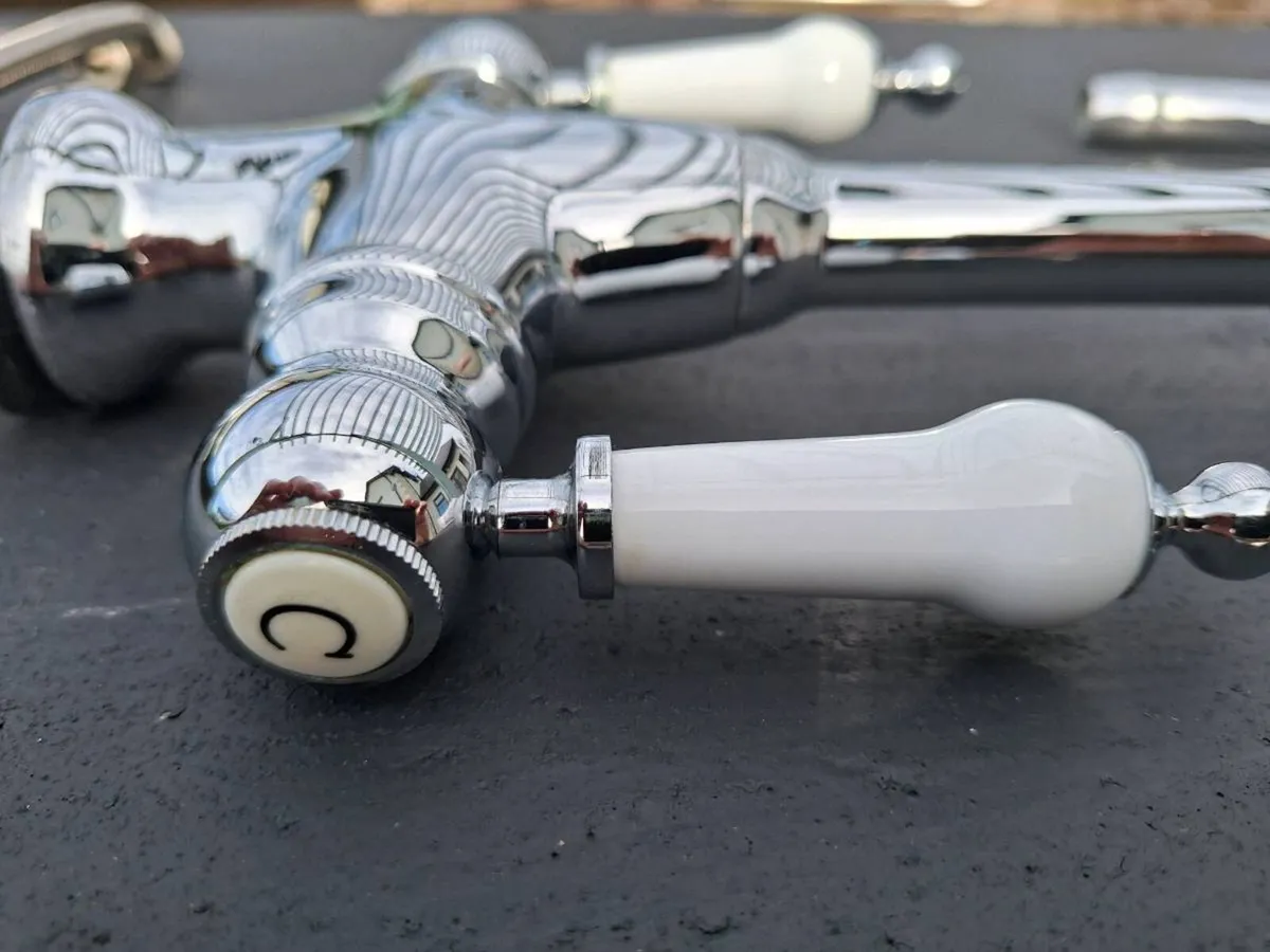 Kitchen mixer tap - Image 2