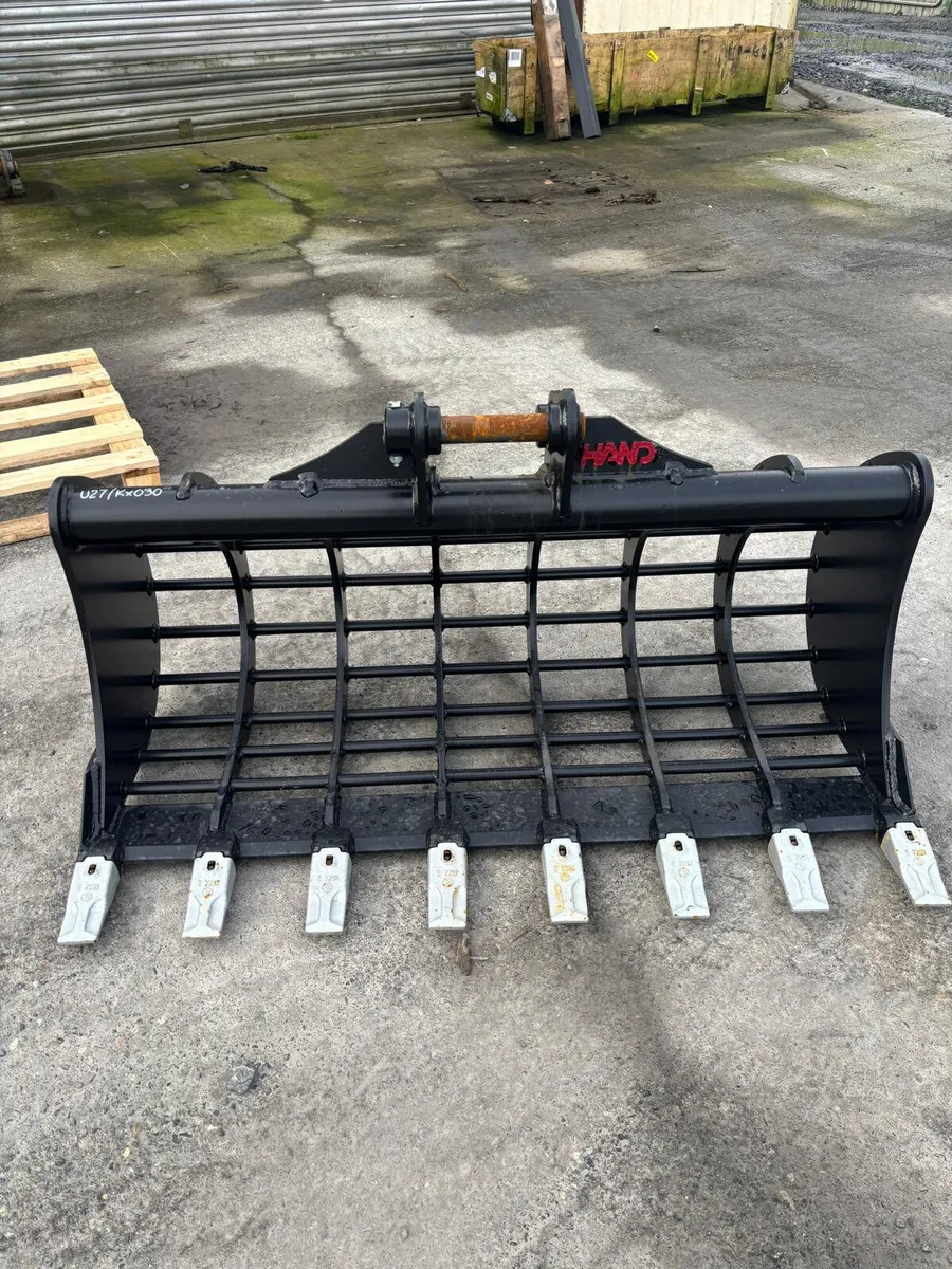 Riddle Bucket for Excavator - Image 1