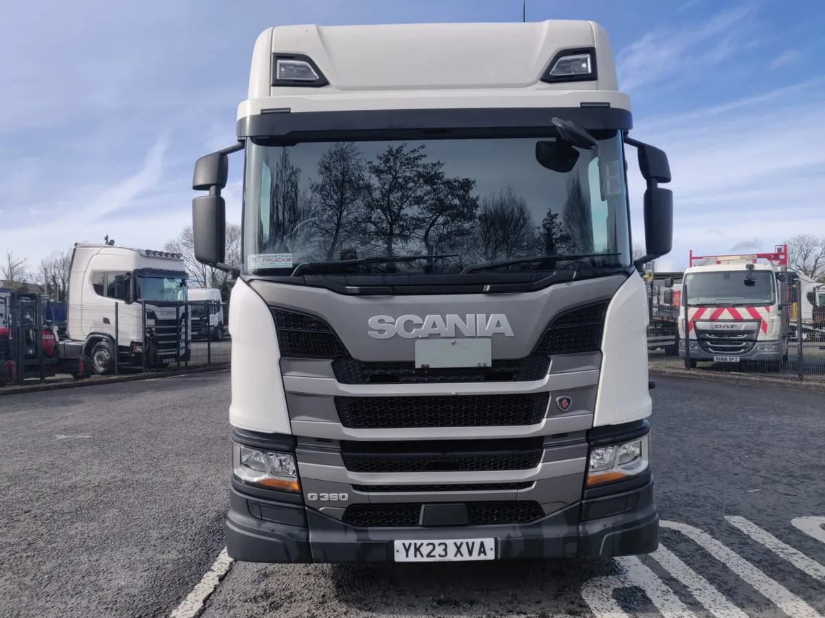 2023 Scania G360 High Cab Sleeper 6X2 Rear Lift - Image 2