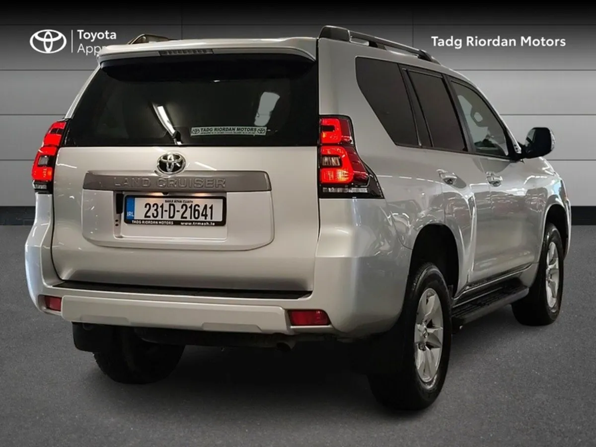 Toyota Land Cruiser LWB COMM A/T - Image 2