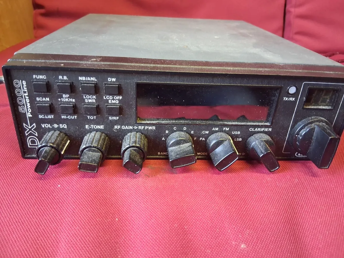 CB Radio - Image 1