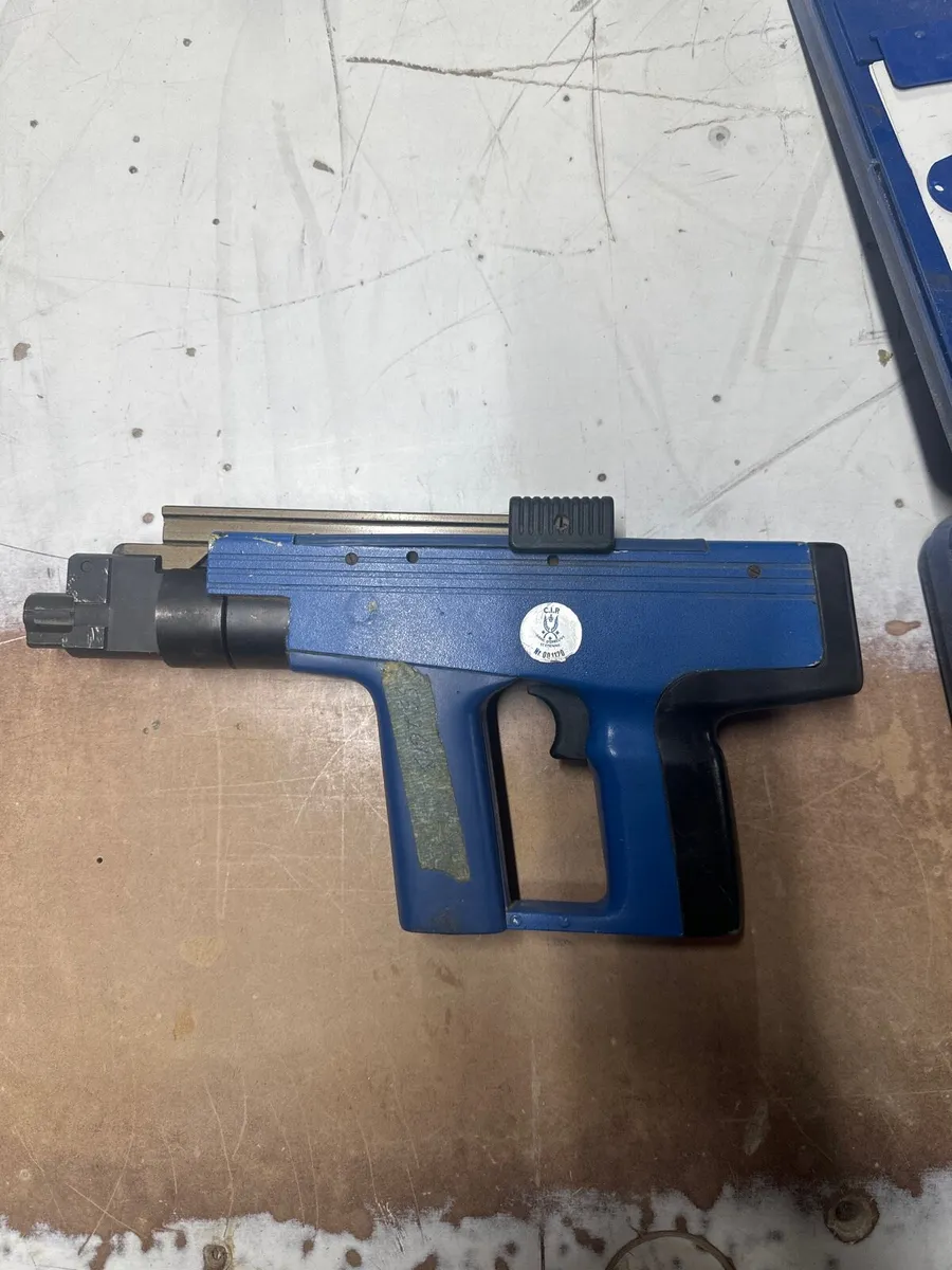 Hilti dx450 - Image 1