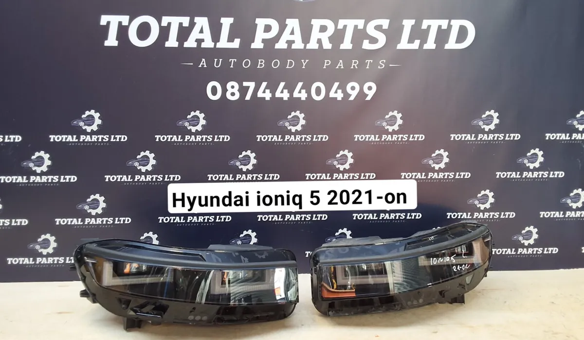 Hyundai headlights for sale - Image 2