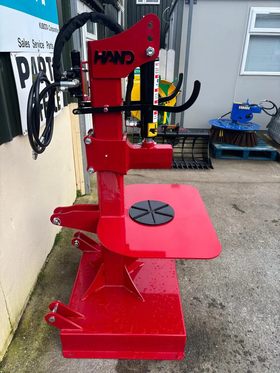 Hand Engineering Vertical Log splitter - Image 3