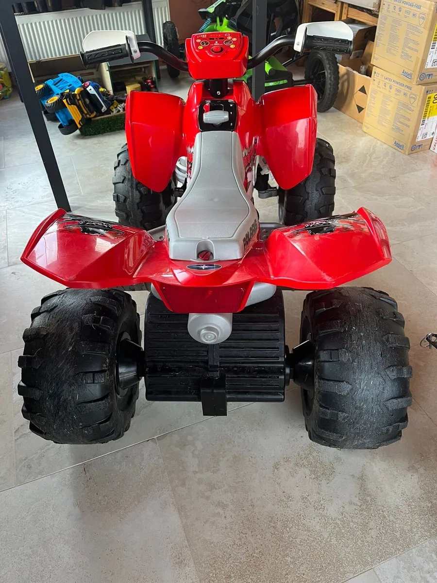 Peg Perego Red 330W Quad - Image 2