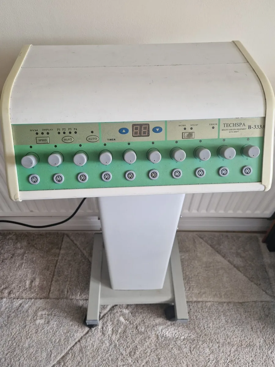 Electronic  Muscle Stimulator EMS