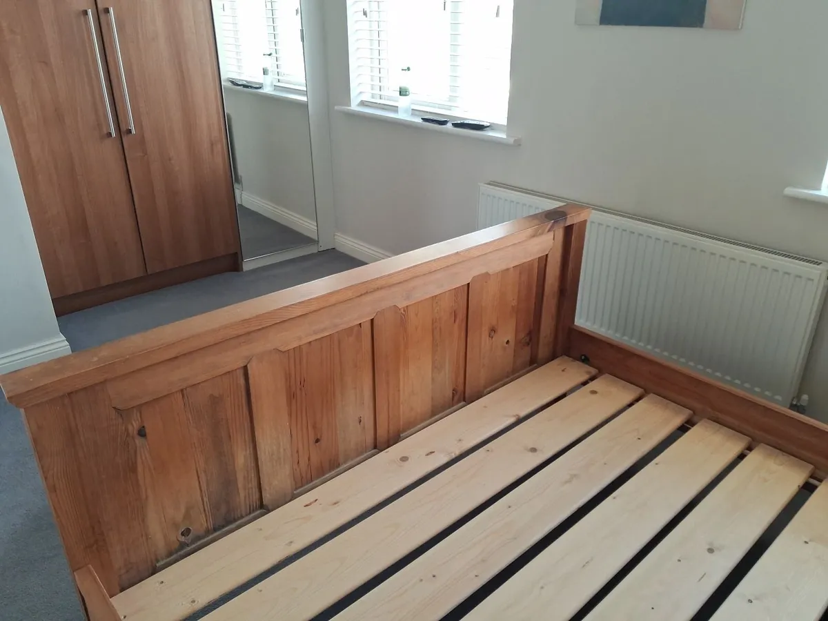 King size bed frame - Image 3