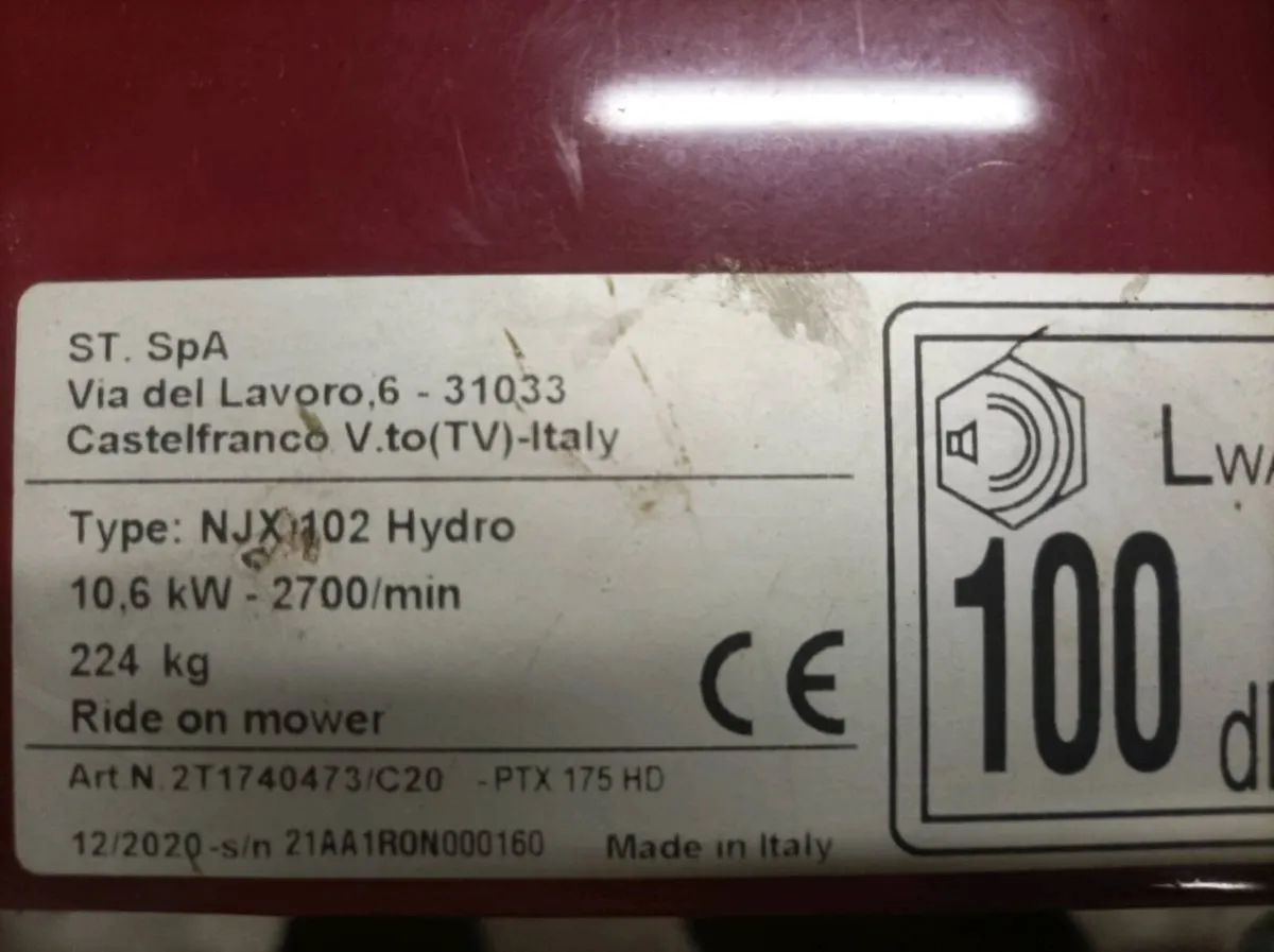 Ride on lawnmower - Image 4