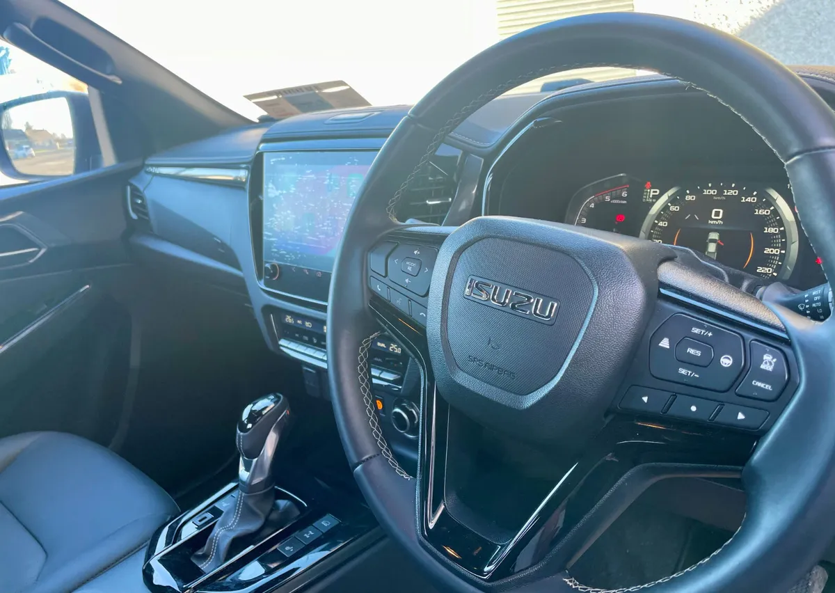 Isuzu D-Max 2026 LSE *Demo* - Image 4