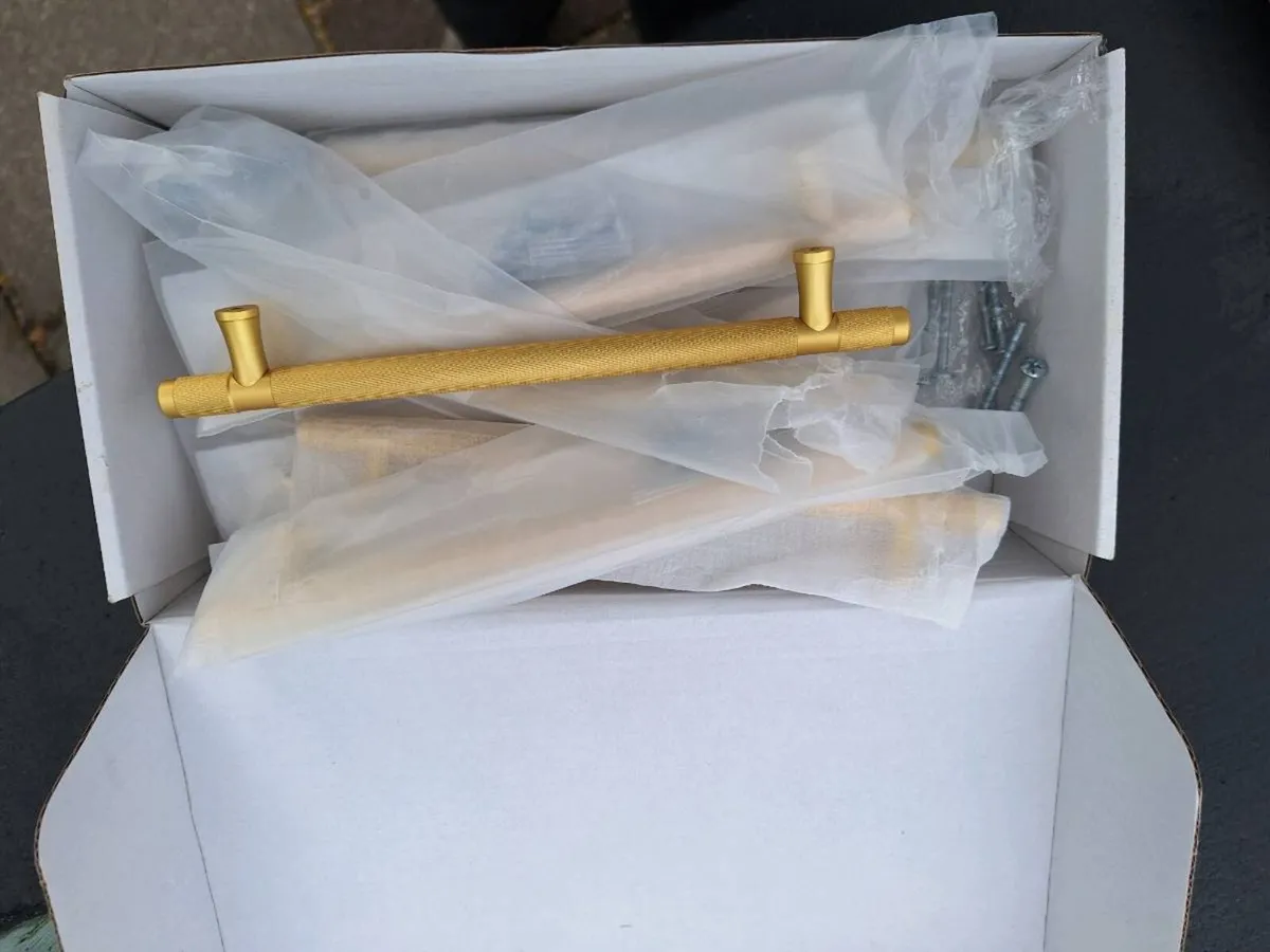 Kitchen press handles - Image 3