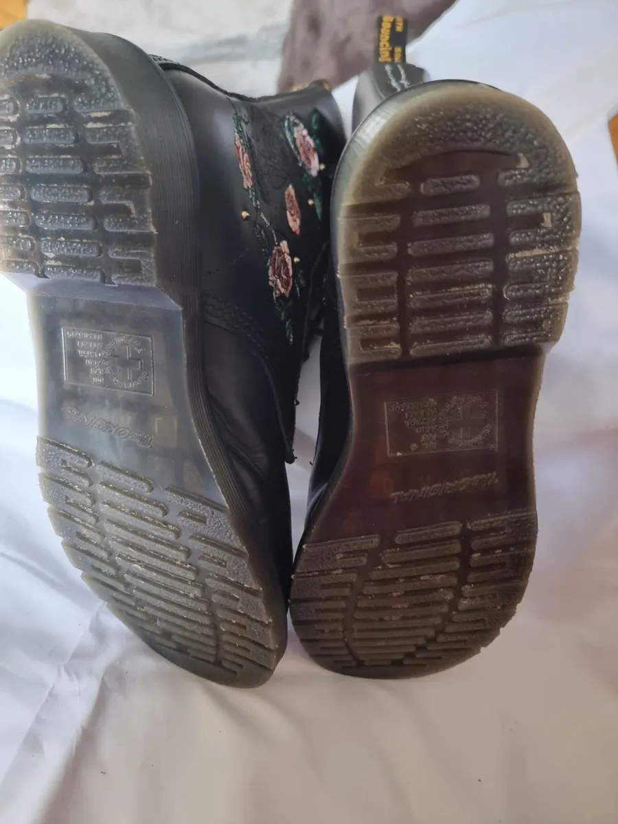 Dr Martens boots - Image 4